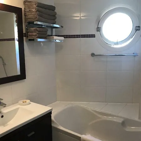 Lina Апартаменты Бандоль