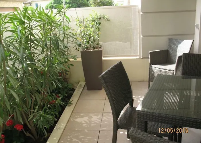 Lina Apartmán