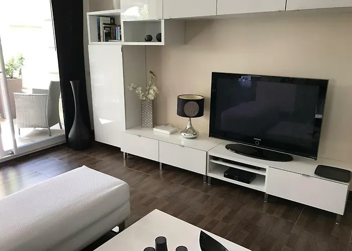 Lina Lejlighed Bandol